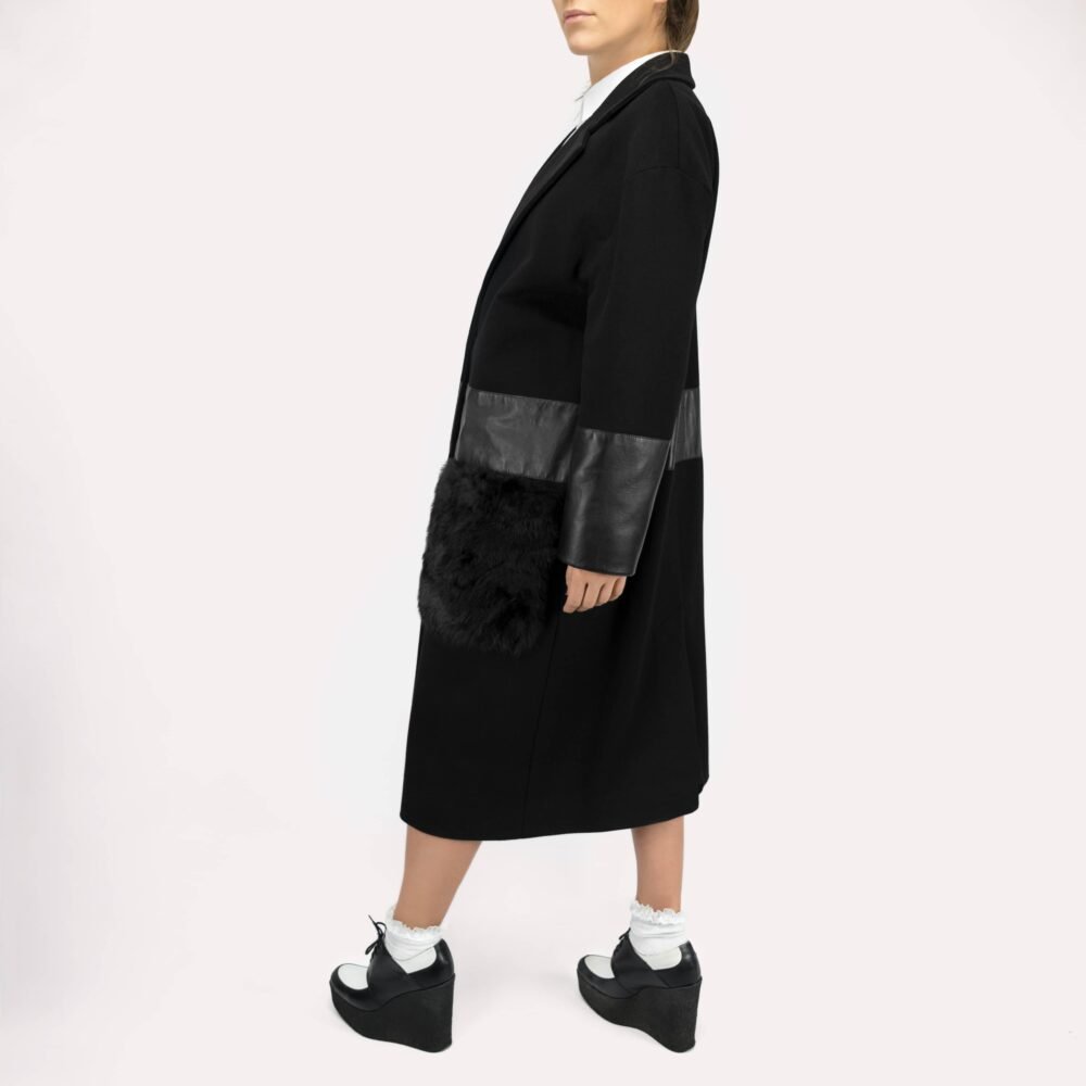 'Desire' Cashmere Oversized Coat - Image 3